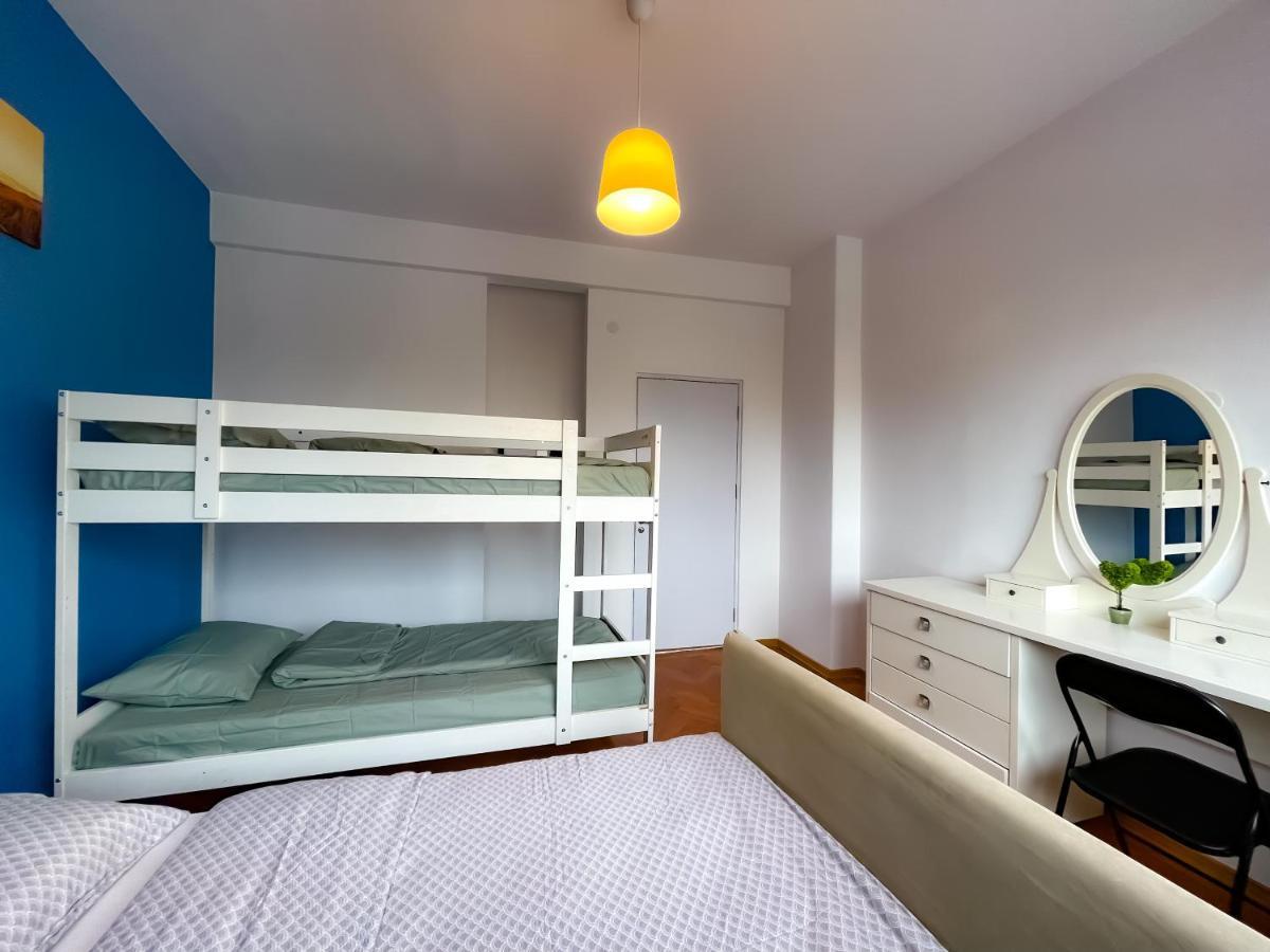 Km 0 And The Best View 2Bdr Apartment In בוקרשט מראה חיצוני תמונה