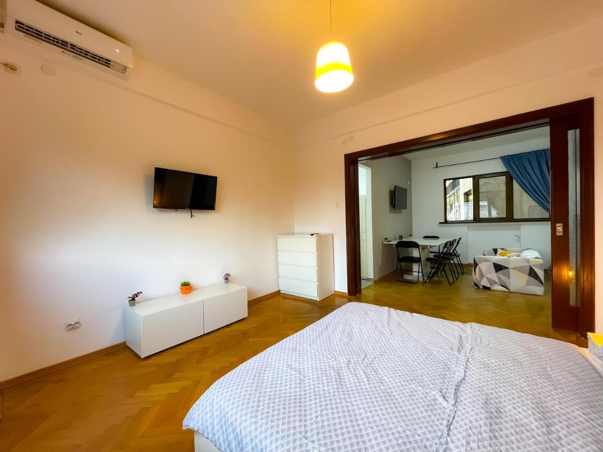 Km 0 And The Best View 2Bdr Apartment In בוקרשט מראה חיצוני תמונה